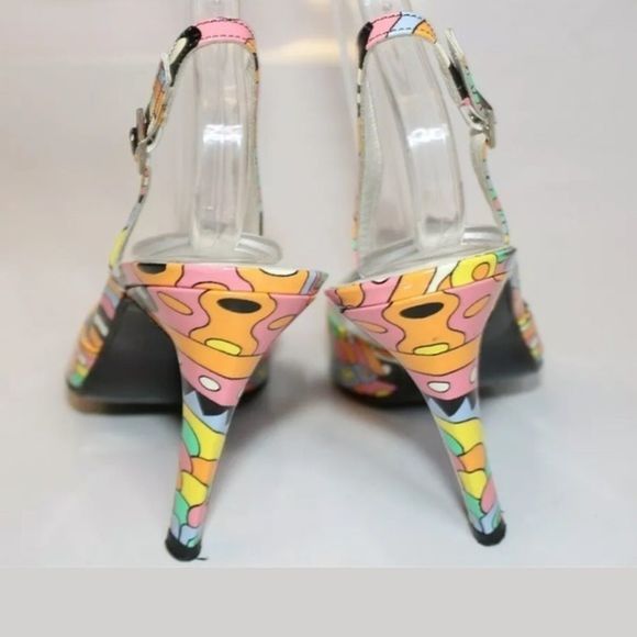 Stuart Weitzman Womens 7 M Patent Leather Slingbacks Spain Made Heels - Picture 6 of 11